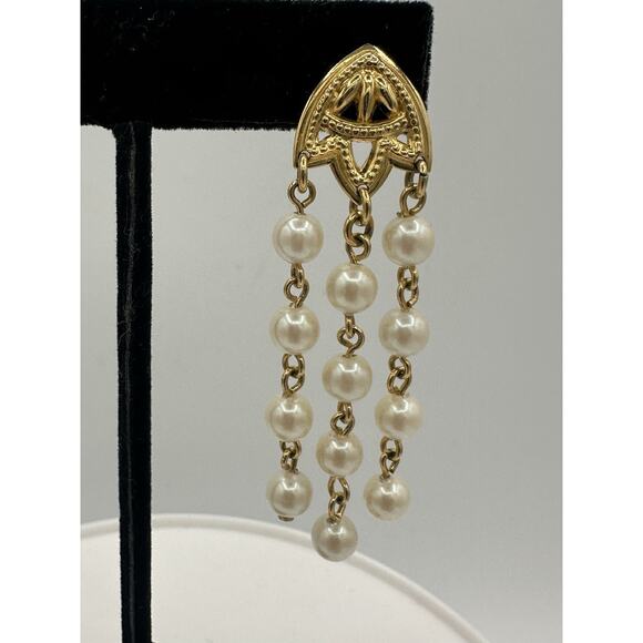 Gold Tone Faux Pearl Strands Pierced Earrings Elegant - Picture 2 of 5